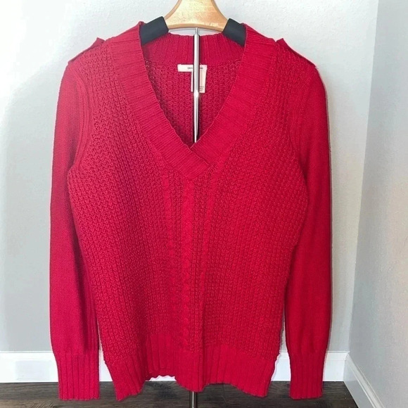 DKNY RED V NECK KNIT SWEATER SIZE MEDIUM - Picture 1 of 13